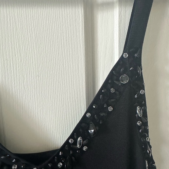 YUKA TANK S Black Jeweled V Neck Adj Straps NWOT - Picture 6 of 11